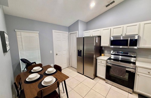 Highlands Reserve House | Grand Fabulous 3BR Pool Home near Disney