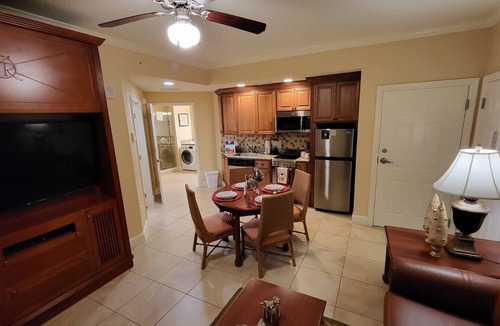Florida Central Atlantic Coast Resort | Great 2BR condo near Disney, Universal & Sea World
