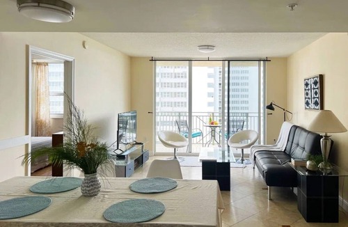 Hallandale Beach Condo | Great apartment really on the beach!