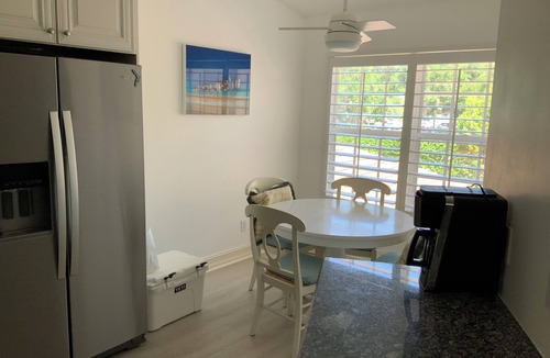 Pelican Bay Condo | Great Condo in Avalon, Pelican Bay recently available for seasonal rental
