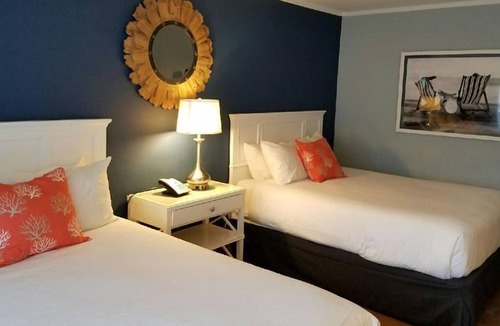 Marathon Resort | Great Find! Two Design Units for 8 Guests, Pool, Tennis, Parking, Marina