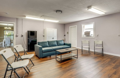 Walsingham Cottage | Great for Digital Nomads! Spacious Home in Largo