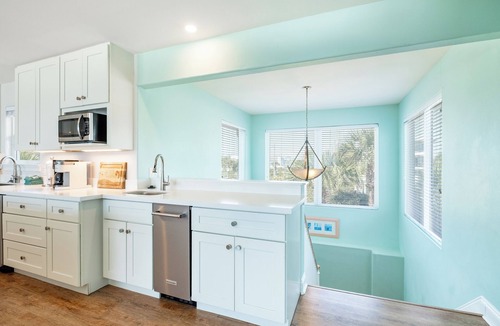 Villa Primera House | Great Gulf Front Family Home! Perfect for intimate weddings too!