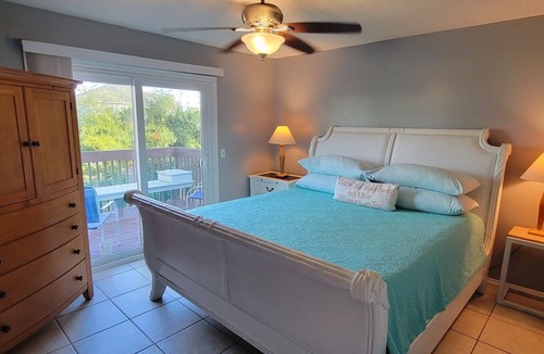 Neptune Beach House | Great price this month only!