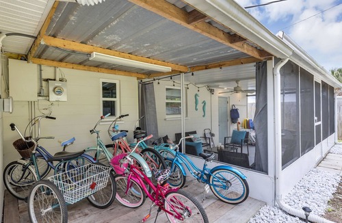 Roberta Heights House | Great seaside house - 10 min walk to the beach - relax, reconnect and rejuvenate