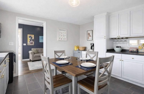 Lee's Summit House | Great Stay 3BR Home Walkable