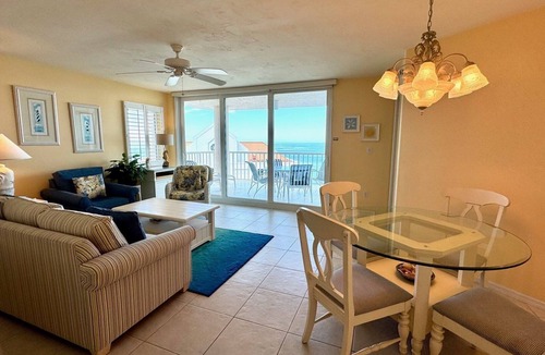 Park Shore Condo | Great views from this 12th floor condo! - CL1202