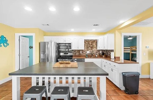 Mexico Beach House | Great Views -Pet Friendly -Great Rates for Late Summer and Fall Dates -Book Now!