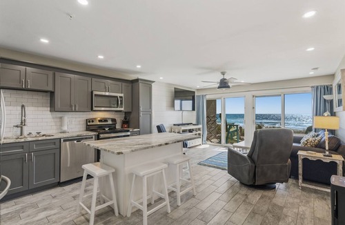 Crystal Beach Condo | Ground Floor Gulf Front Oasis On Crystal Beach