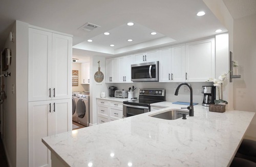 Cocoa Beach Condo | Ground Floor Luxury Condo Fully Updated With Great Ocean View - Unit 49
