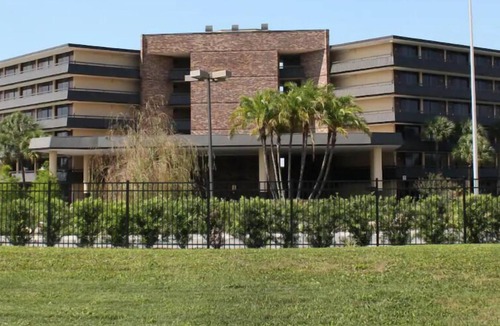 Florida Central Atlantic Coast House | Group Theme Park Adventure! 4 Spacious Units! Shop at Bayhill Plaza Shopping Center
