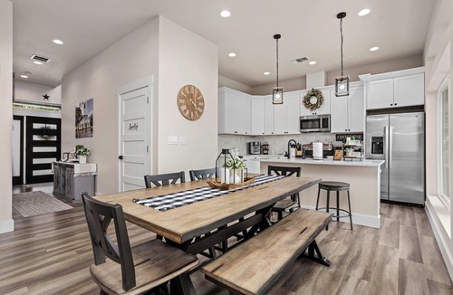 Gruene House | Gruene River Townhomes A&B