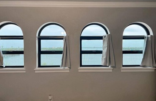 Englewood Condo | Gulf beach and pool, close to dining and entertainment, overlooking beautiful Lemon Bay