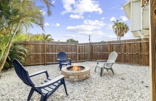 Memphis Apartment | Gulf Coast Base Near AMI Heated Pool Cinema 4BD