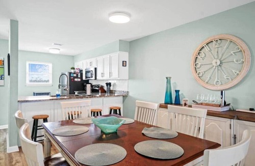 Cape San Blas Villa | Gulf Front/3 BR Dog Friendly, Cape San Blas, FL.