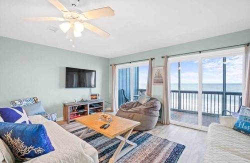 Cape San Blas Villa | Gulf Front/3 BR Dog Friendly, Cape San Blas, FL.