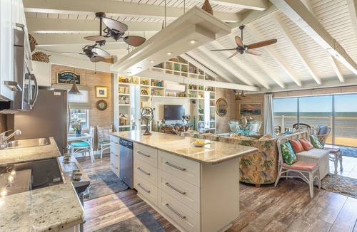 Alligator Point Boat Rental | Gulf-Front Escape on the Forgotten Coast | Quiet Beaches, Big Views