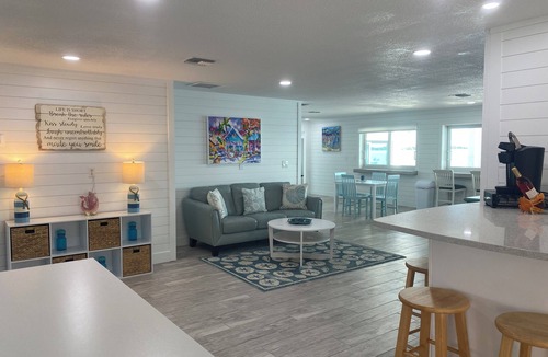 Anclote Keys House | Gulf Front home! Great fishing off the dock! Amazing Sunsets! Dolphin shows free