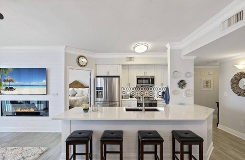 Miramar Beach Condo | GULF FRONT~Quiet West End! 2 SETS of Beach Chairs ~RESERVED PARKING~Summer Specials!