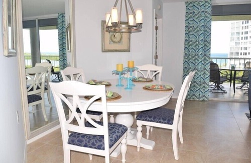 Park Shore Condo | Gulf of Mexico view from your living room-WS0503