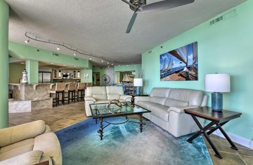 Holiday Isle House | Gulf View Destin Condo with Resort Pool & Spa!