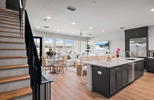 Laguna Beach House | Gulf Views | Elevator | Heated Community Pool | 2Min Walk To The Beach!