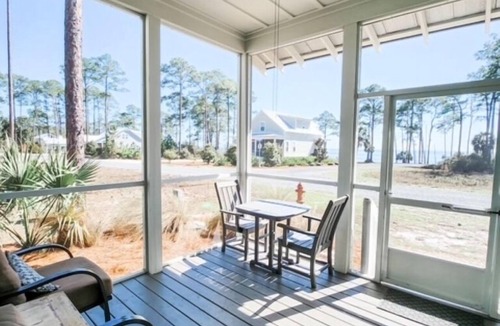 Carrabelle House | Gulf Views From Front Porch! Pet-Friendly Cottage with Kayaks & Community Pool