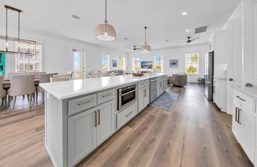 Seagrove Beach House | ⭐Gulf Views~Walk 2 Beach~PRIVATE Pool~Huge Balcony~Kiwi Grove