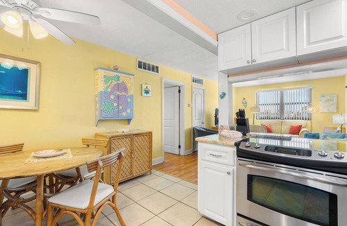 St. Pete Beach Condo | Gulf Winds 1505 — Updated Tile Floors & Room for Everyone