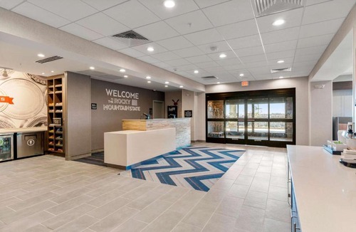Colorado Springs Hotel | Hampton Inn Colorado Springs Northeast