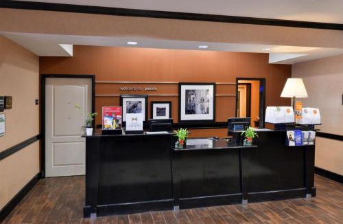 Pecos Hotel | Hampton Inn Pecos