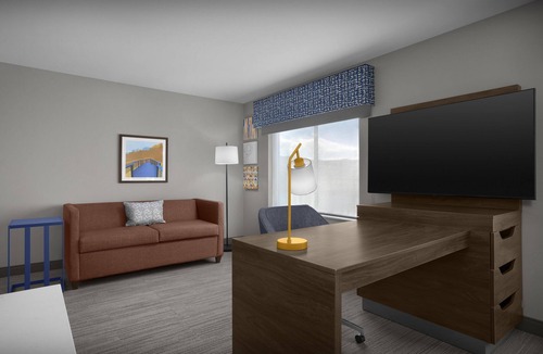 Golden Hotel | Hampton Inn & Suites by Hilton Wheat Ridge Denver West