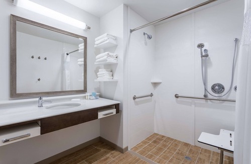 Mary Esther Hotel | Hampton Inn & Suites Mary Esther-Fort Walton Beach
