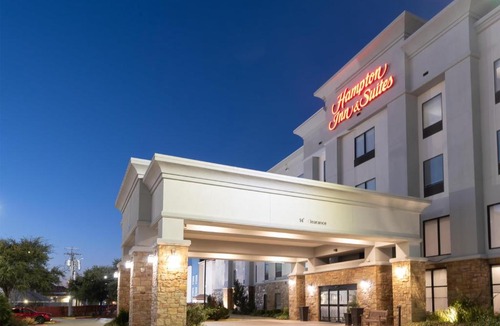 New Braunfels Hotel | Hampton Inn & Suites New Braunfels
