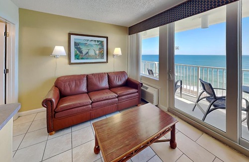 Lenox Park Apartment | Harbour Beach Resort 803