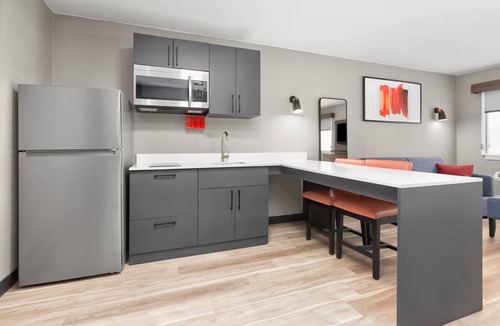 Irving Hotel | Hawthorn Extended Stay by Wyndham DFW Airport North