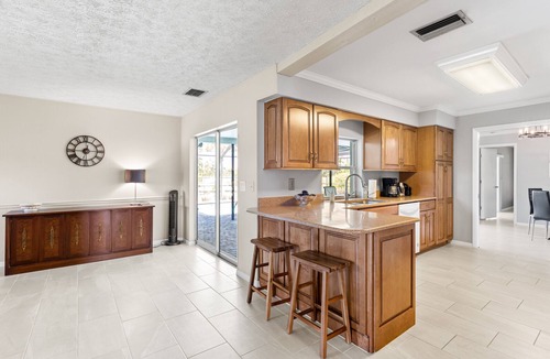 Cypress Lakes Estates House | Heated Pool ~ Charming & Comfy ~ Clean 5★ Location