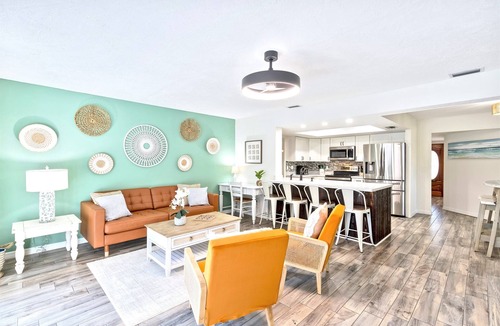 Seminole House | Heated Pool | Game Room | Fire Pit | 8 Min to IRB Beach