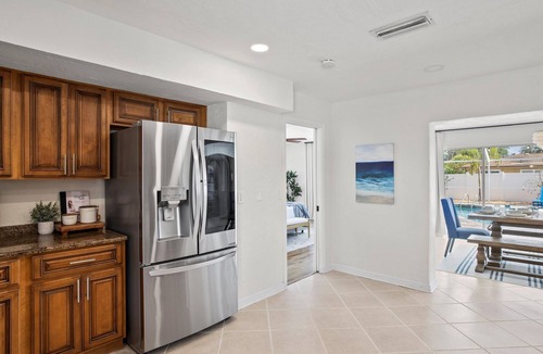 Bradenton House | Heated Pool Haven! Fun Games! Near IMG & AMI!
