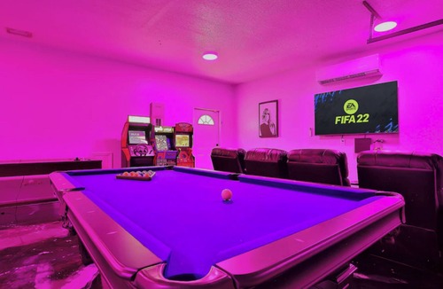 Tropic House | Heated Pool · Hot Tub · Game Room · 5-Min to beach