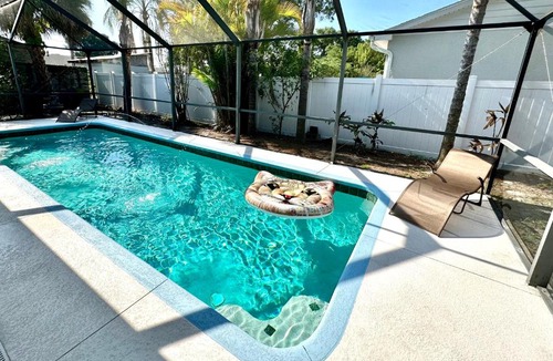 Oakford Park House | Heated Pool! Paradise in Midtown Tampa 3B2B
