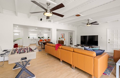 Miami Shores House | Heated Pool, Spa & Fire Pit BNR Vacation Rentals