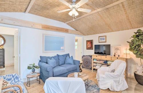 Delray Beach House | Heated Saltwater Pool + Bar: Del Ray Cottage!
