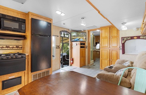 Hernando House | Hernando Eco Nest Lakeside Retreat