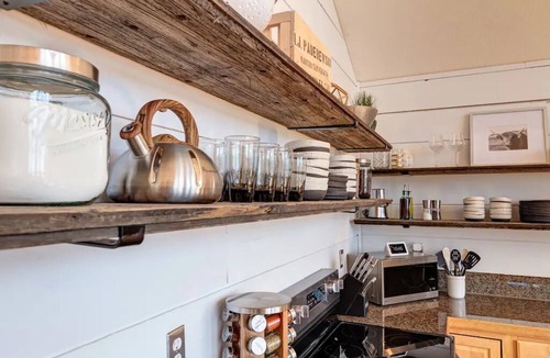 Valley of the Sun Cabin | High Alpine Lodge🍃Stunning views of Pikes Peek🏔️Hot Tub♨️Garage🚙4 Bedrooms🛏️