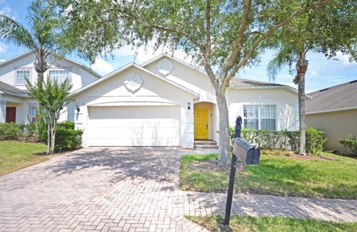 Highgate Park House | Highgate Haven - Bright pool home with games room in gated community