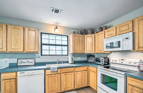 Wetmore Villa | Hill Country Haven Quiet Guest House on 4 Acres Close to Everything
