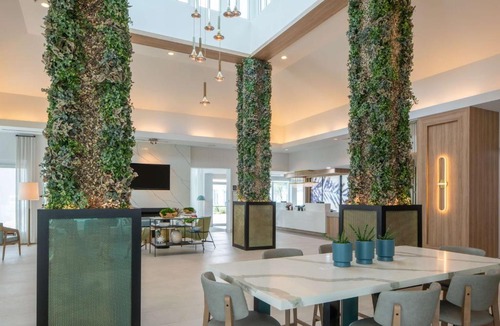 Airport North Hotel | Hilton Garden Inn Orlando Airport
