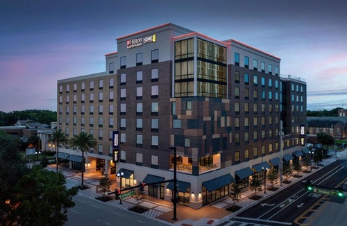 Lake Eola Heights Hotel | Hilton Garden Inn Orlando Downtown