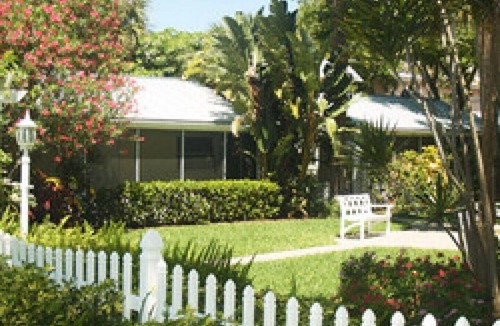 Pompano Beach House | Historic cottage complex 2 blks to bch, sm dog OK